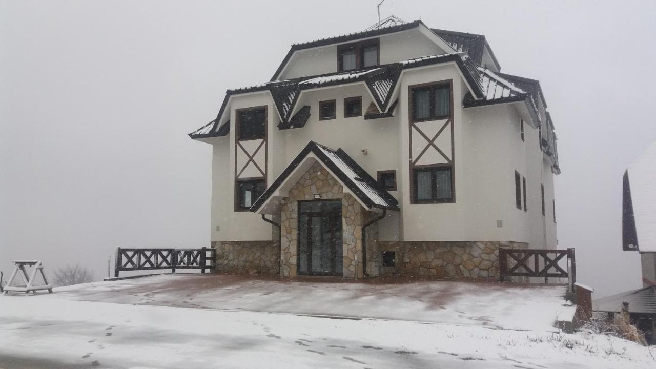 Goma Kop Apartmani Kopaonik Exterior photo